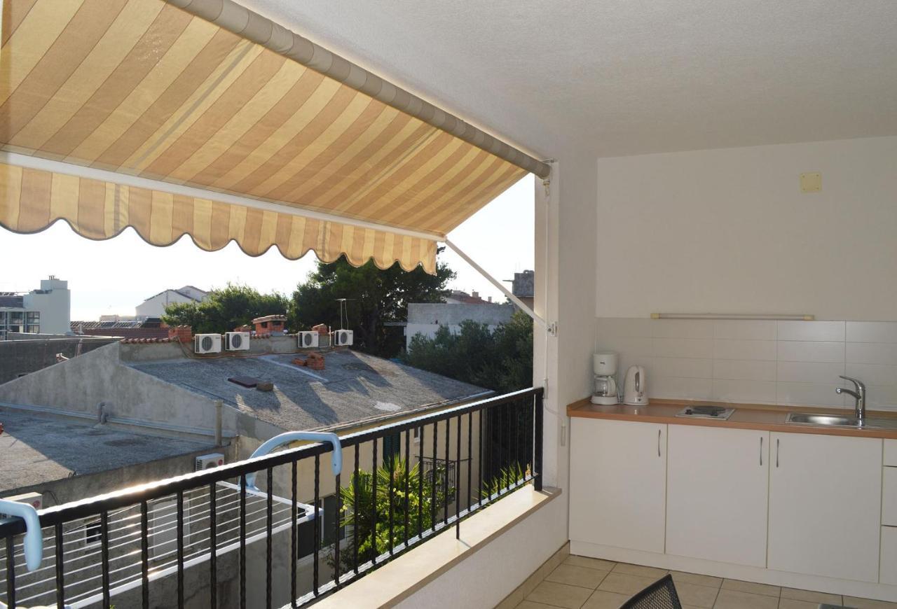 Apartments With A Parking Space Makarska - 11361 Exterior foto